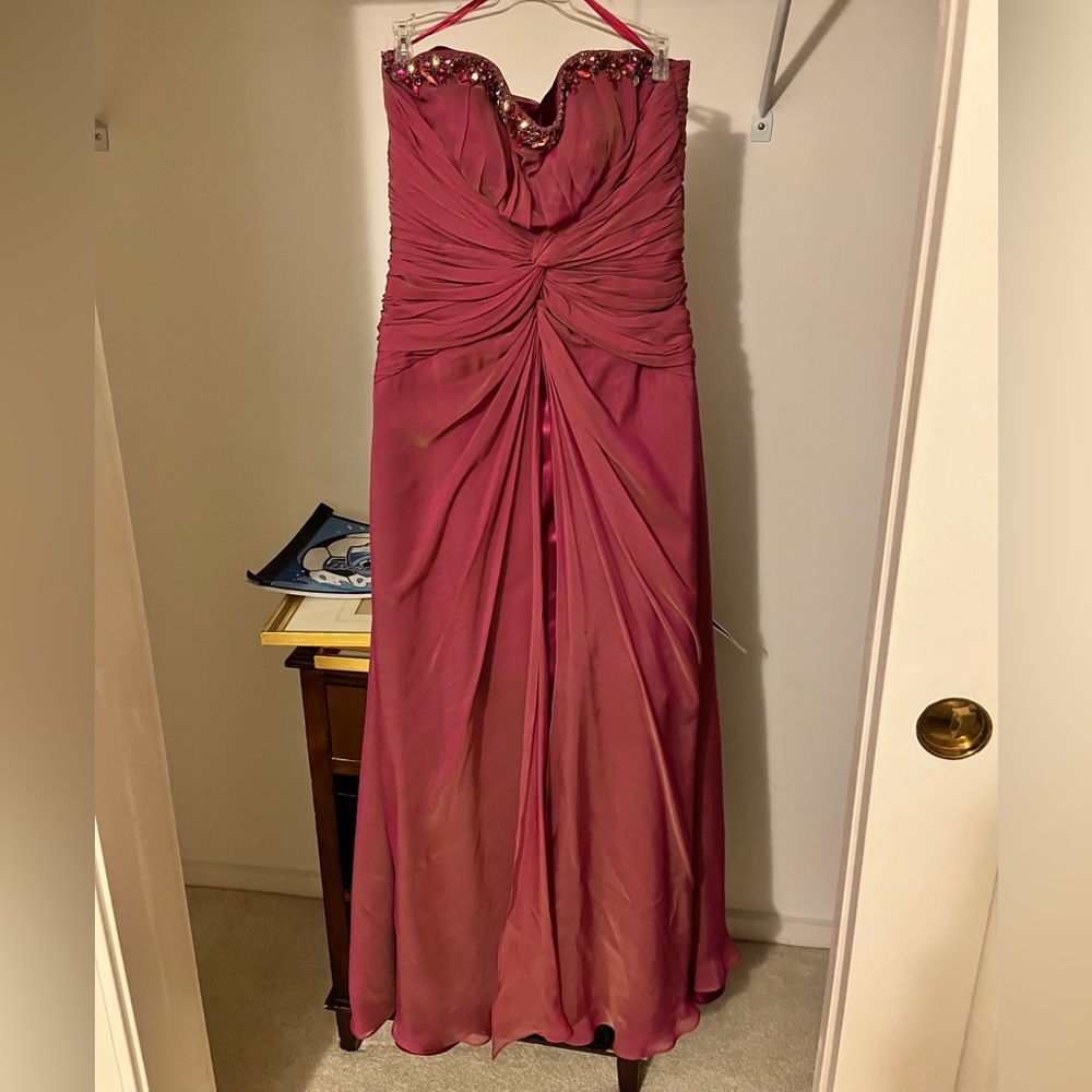 Magenta strapless maxi dress